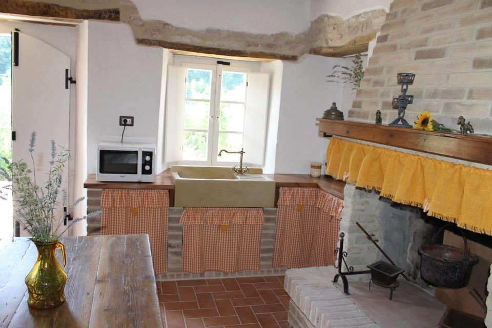 B&B Il Poggetto Serra Sant'Abbondio Экстерьер фото